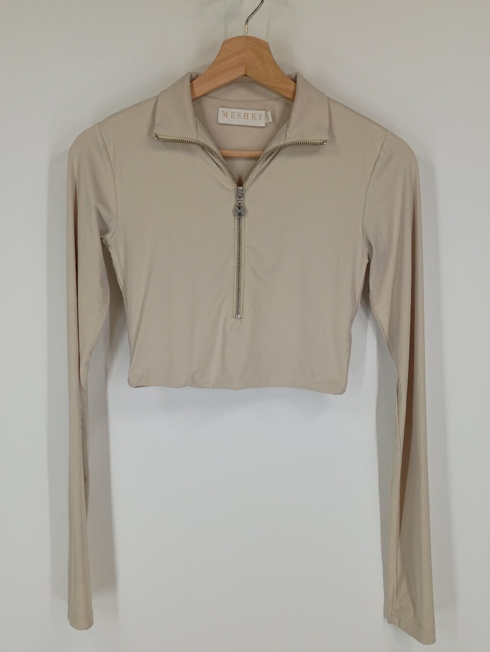 Meshki Collared Long Sleeve Crop Top
